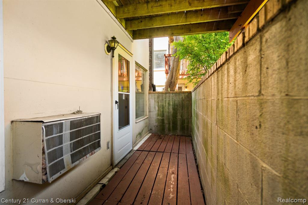 4198 PACKARD Street, 1, Ann Arbor, MI 48108 — Photo 15