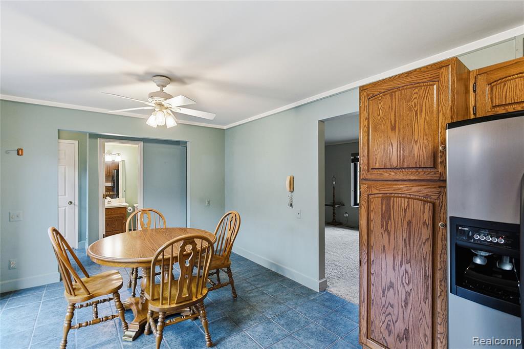 42216 Lochmoor Street, Clinton Twp, MI 48038 — Photo 11