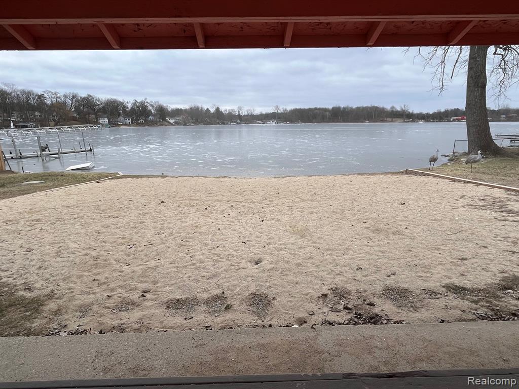6491 WOODLAND Road, Whitmore Lake, MI 48189 — Photo 40