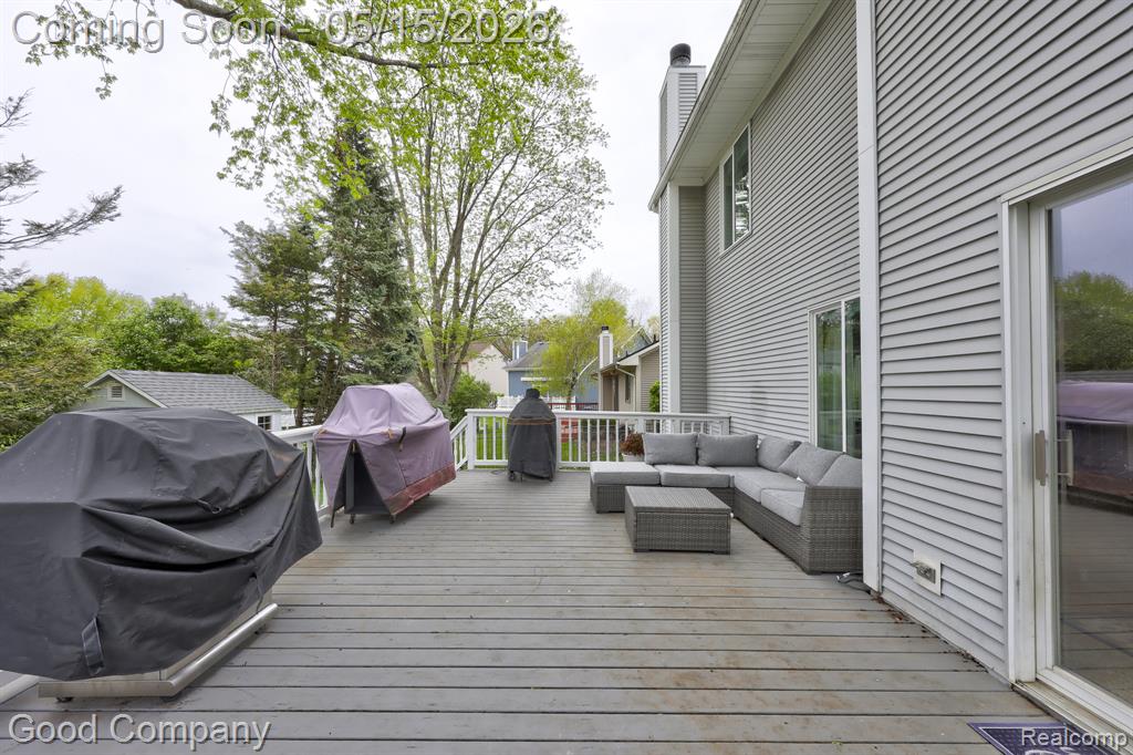 2370 Lansbury Drive, Waterford, MI 48329 — Photo 59