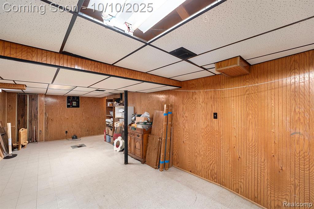 6607 Drexel Street, Dearborn Heights, MI 48127 — Photo 20