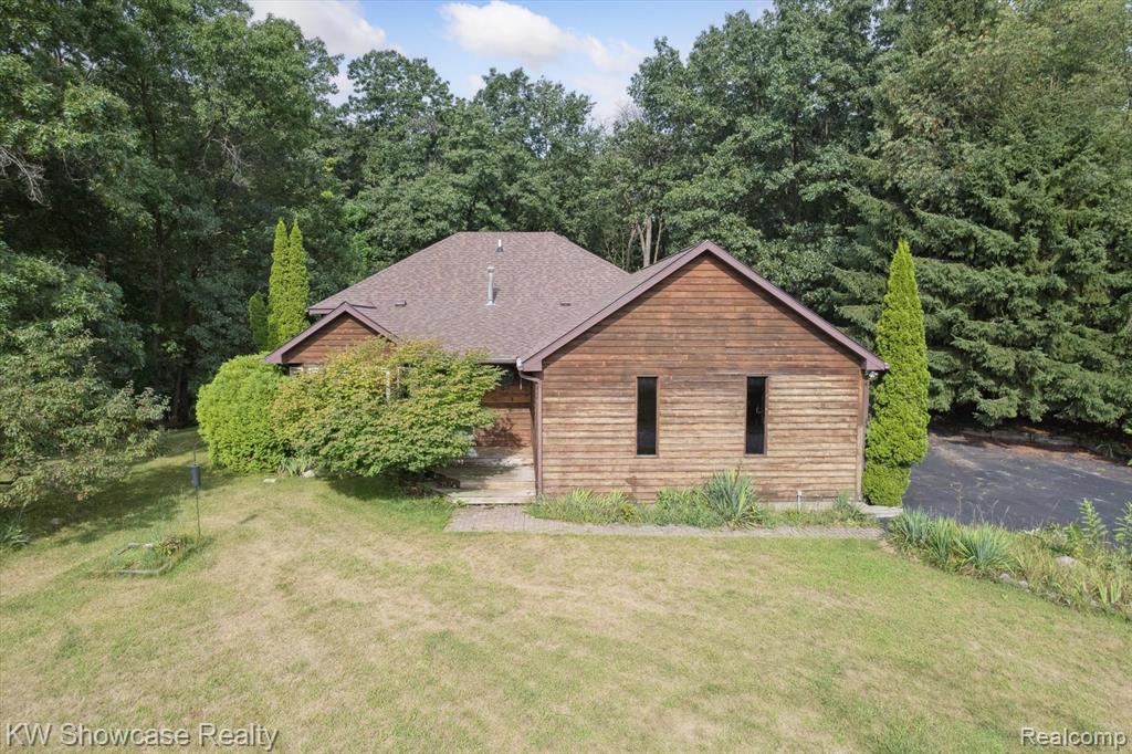 11858 Earl Street, Pinckney, MI 48169 — Photo 48