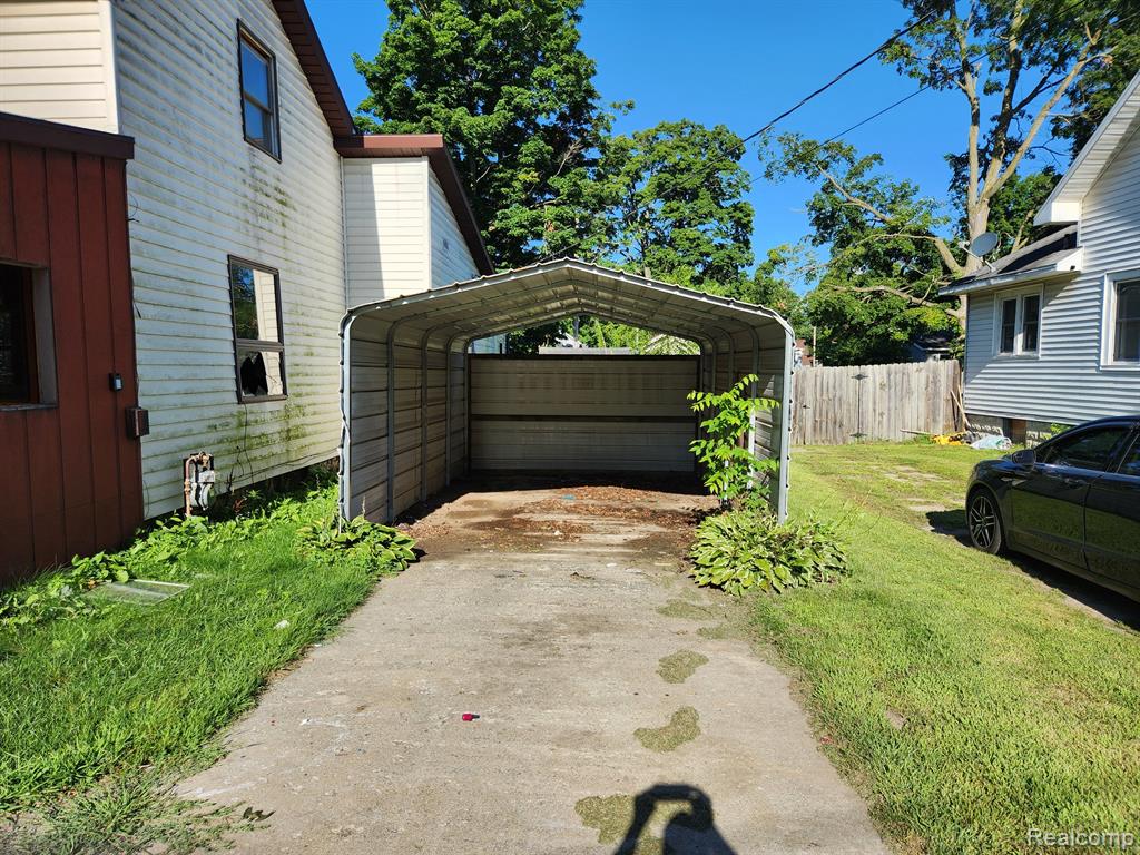 315 MCOMBER Street, Dowagiac, MI 49047 — Photo 35