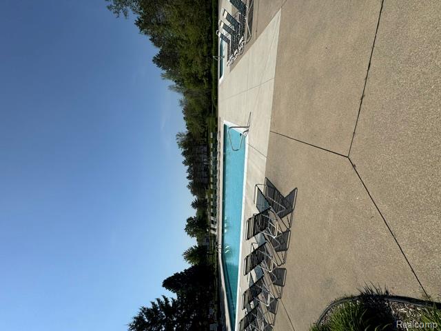 56543 Scotland Boulevard, Utica, MI 48316 — Photo 19