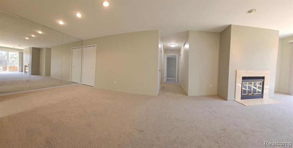 6682 MAPLE LAKES Drive, West Bloomfield, MI — Photo 21