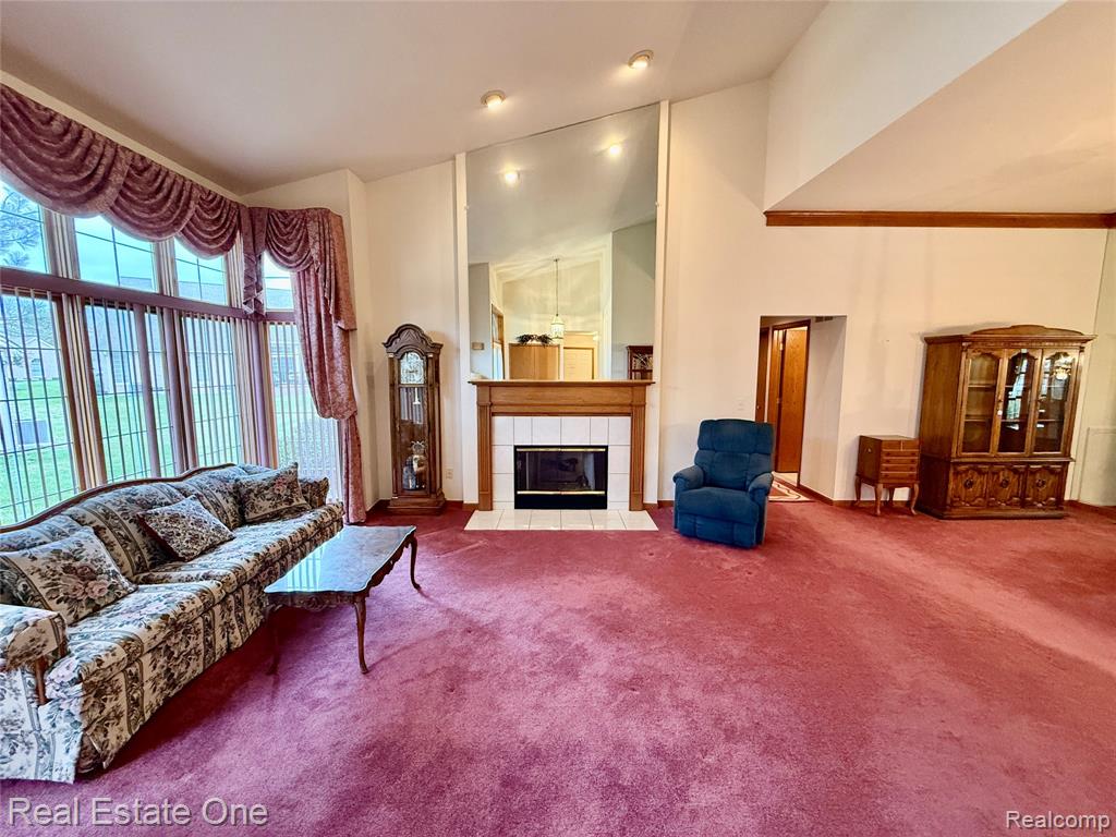 42827 Matthew Drive, Sterling Heights, MI 48313 — Photo 6