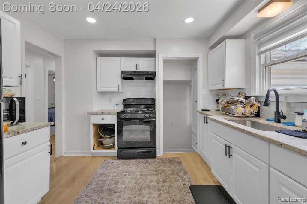 6964 Nightingale Street, Dearborn Heights, MI 48127 — Photo 21