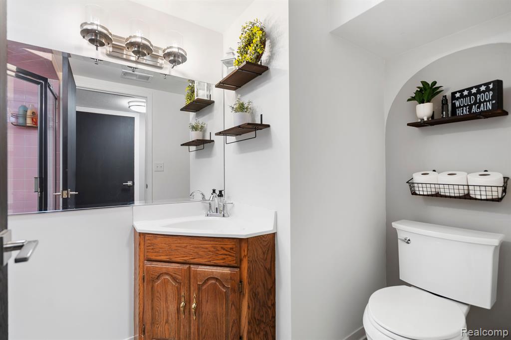 4339 FENMORE Avenue, Waterford, MI 48328 — Photo 34