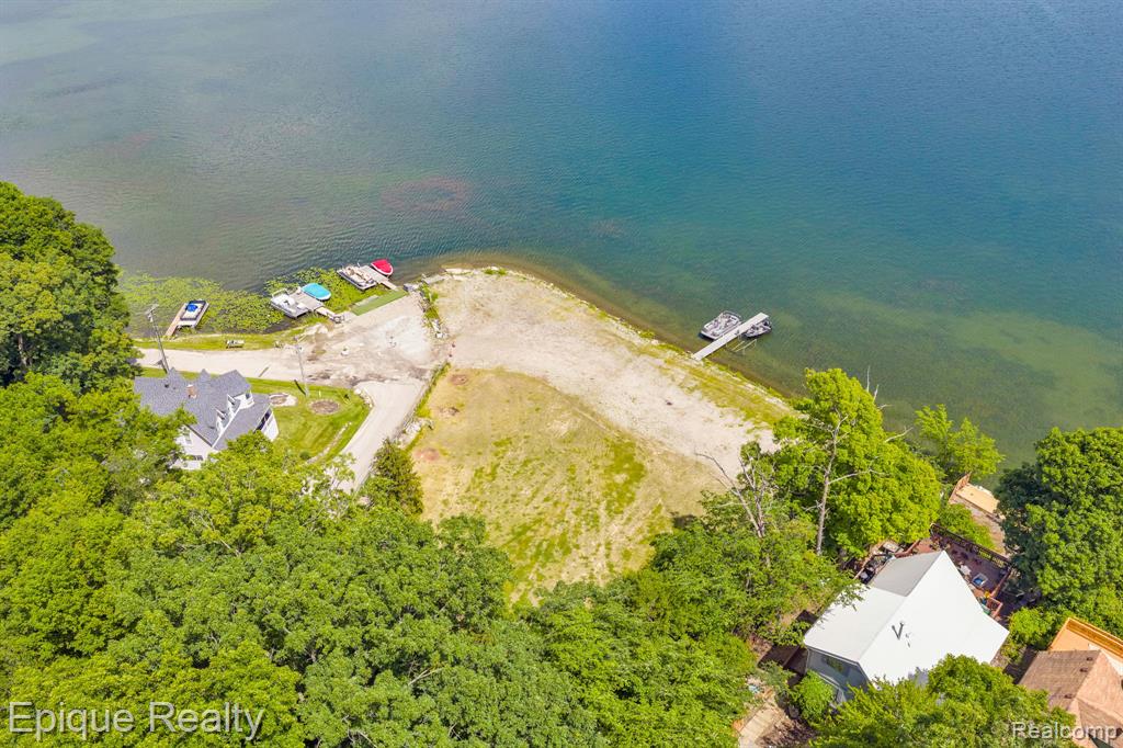 4058 Hunt Road, Lapeer, MI 48446 — Photo 14