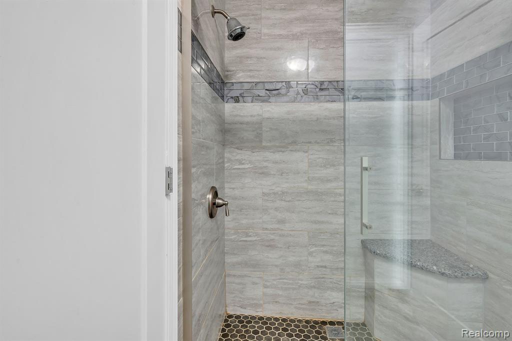 7221 Bristol Road, Swartz Creek, MI 48473 — Photo 45