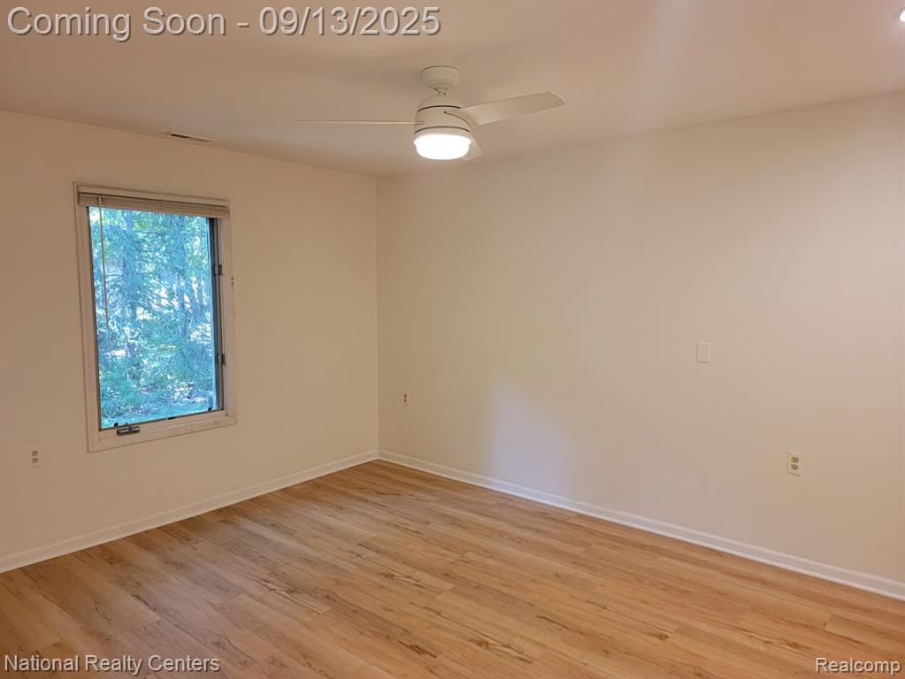 21295 Juniper Court, Farmington Hills, MI 48336 — Photo 17