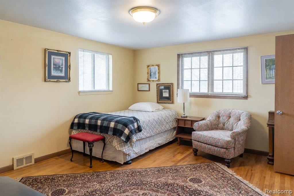 8362 Sunburst, Center Line, MI 48015 — Photo 34