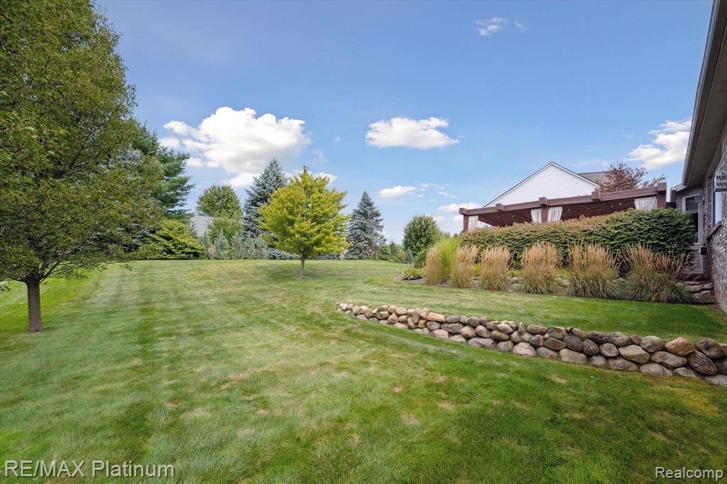 8927 Giovanni Ct, Howell, MI 48855 — Photo 40