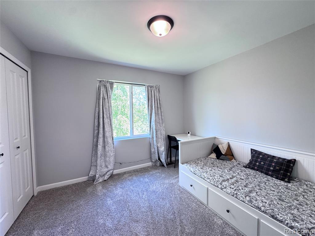 6149 Woodridge Lane, Grand Blanc, MI 48439 — Photo 27
