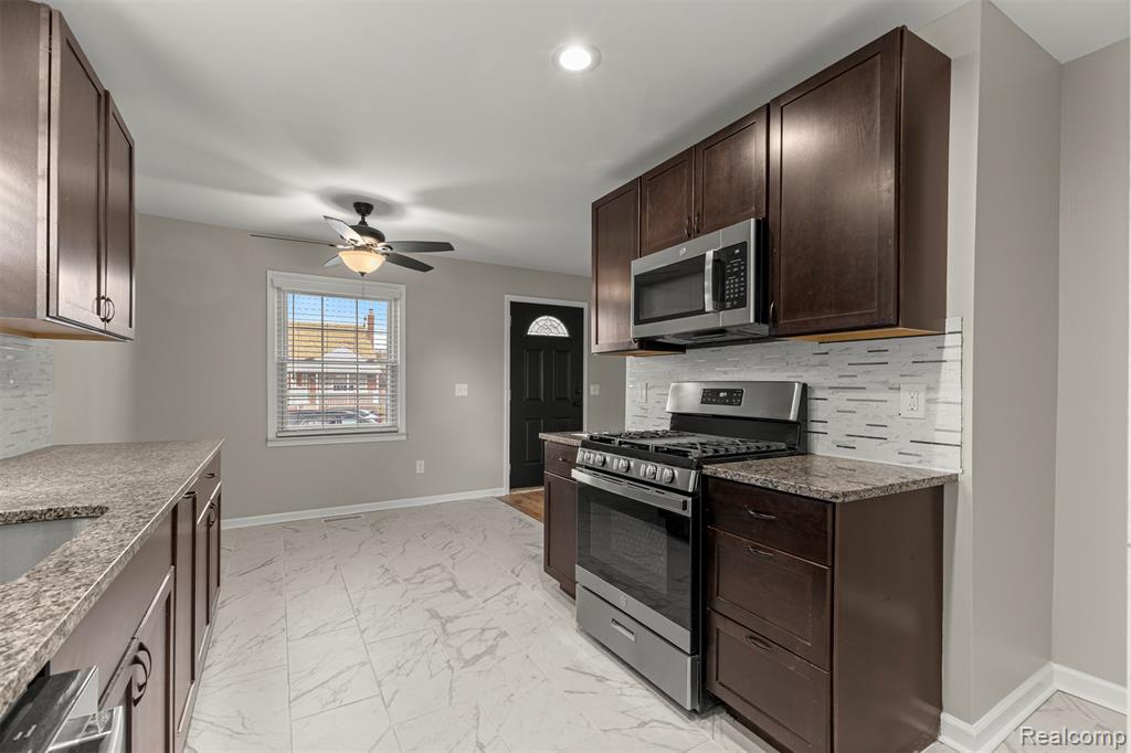 4137 Duplex Avenue, Lincoln Park, MI 48146 — Photo 10