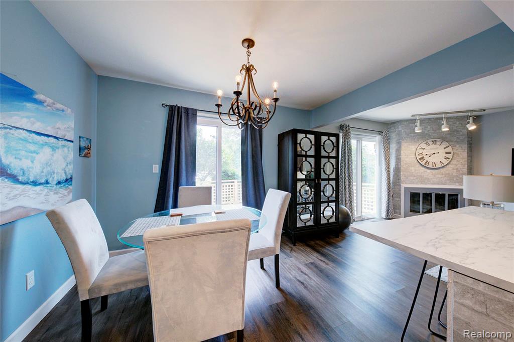 41674 BEDFORD Drive, Canton, MI 48187 — Photo 10