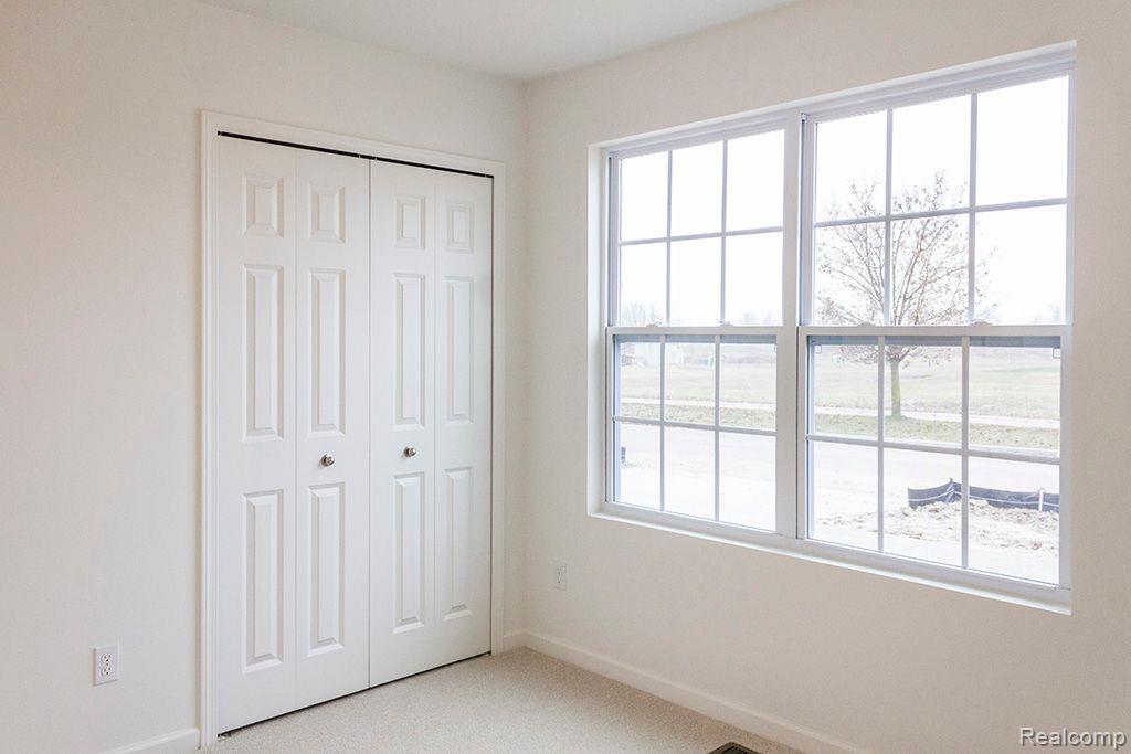 58410 Pembrooke Avenue, New Haven, MI 48048 — Photo 11