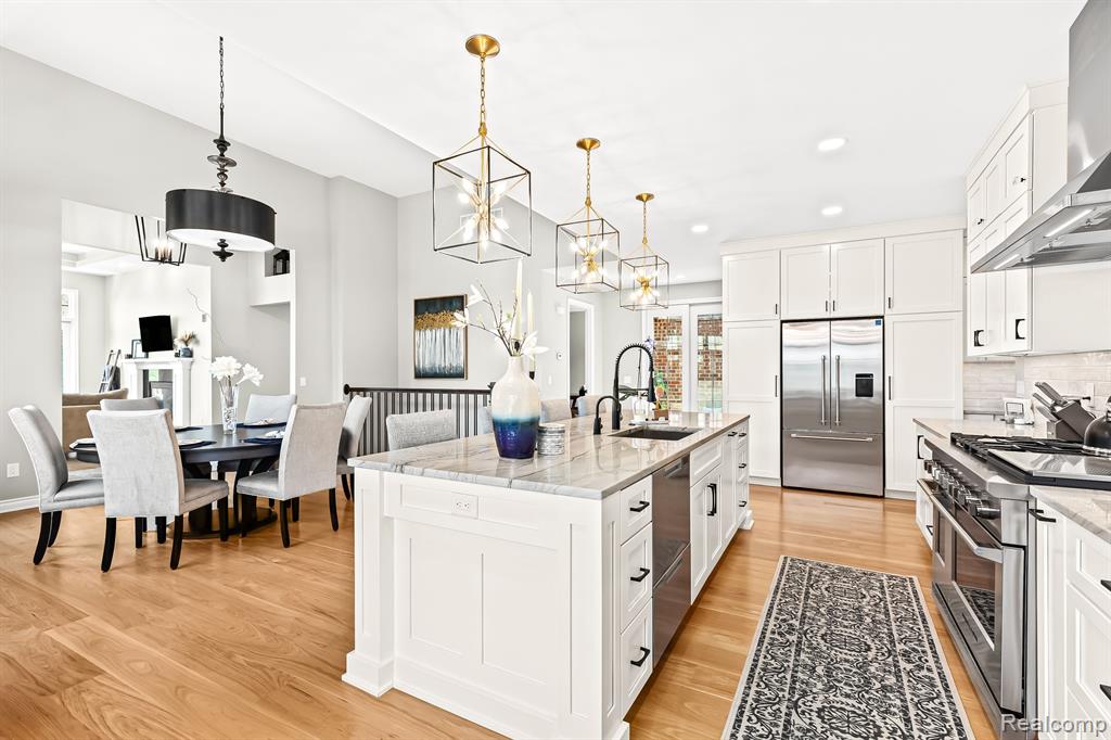 10815 SPARKLING WATERS Court, South Lyon, MI 48178 — Photo 17