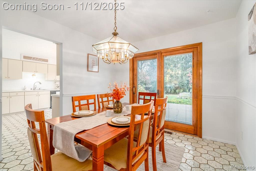 14898 Old Town Drive, Riverview, MI 48193 — Photo 26