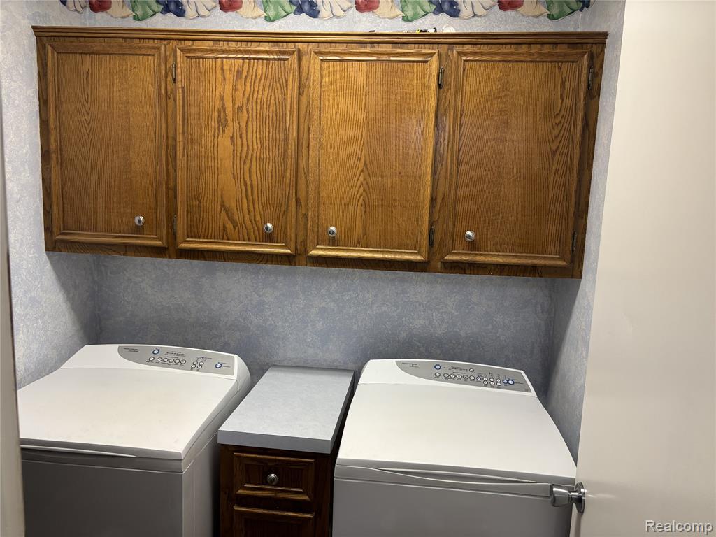 5407 Newcastle Drive SE, Kentwood, MI 49508 — Photo 11