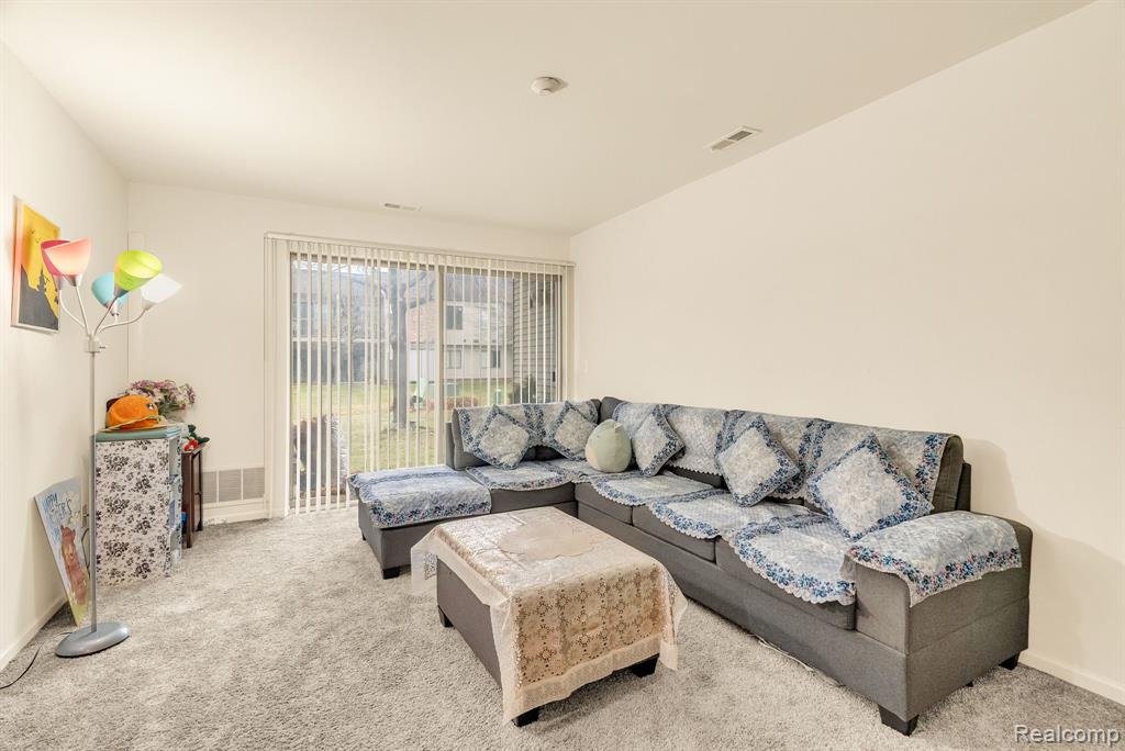 42764 Lilley Pointe Drive, Canton, MI 48187 — Photo 9