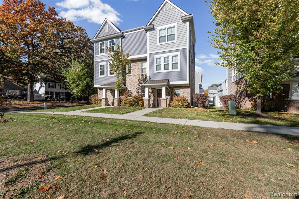 591 Parkside Way, 16, Ferndale, MI 48220 — Photo 4