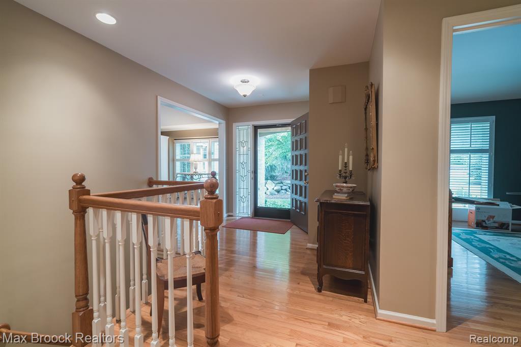 2426 HICKORY GLEN Drive, Bloomfield Hills, MI 48304 — Photo 6