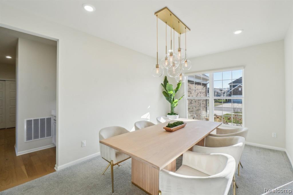 2466 MEADOW HILLS Drive, Ann Arbor, MI 48108 — Photo 10