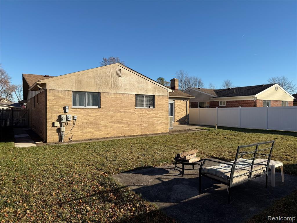 28428 Weddel Avenue, Brownstown, MI 48183 — Photo 4