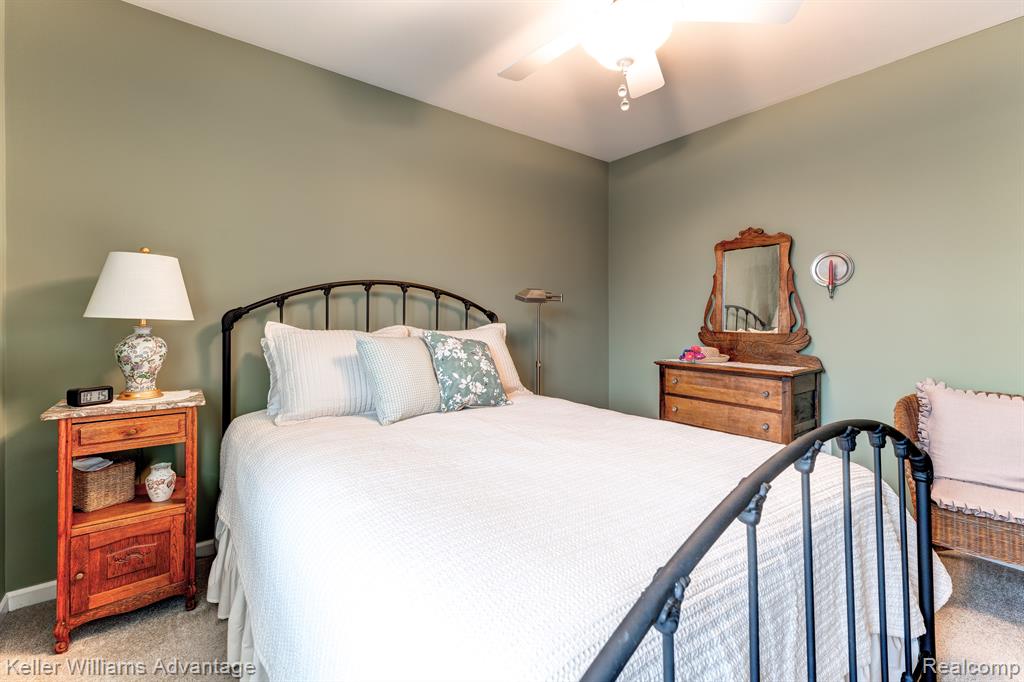 40807 Lenox Park Drive, Novi, MI 48377 — Photo 25