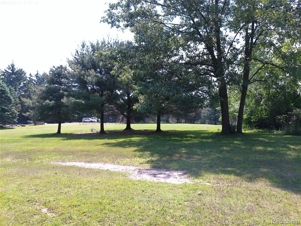 6140 McGuire Road, Fenton, MI 48430 — Photo 42