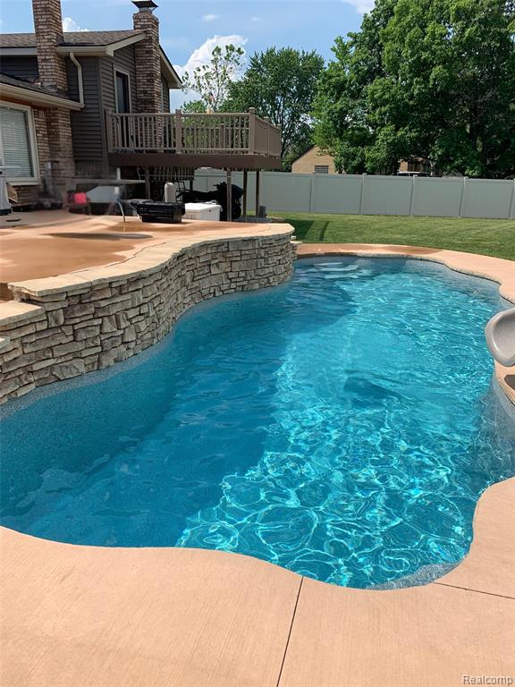 17621 Brentwood Drive, Riverview, MI 48193 — Photo 45