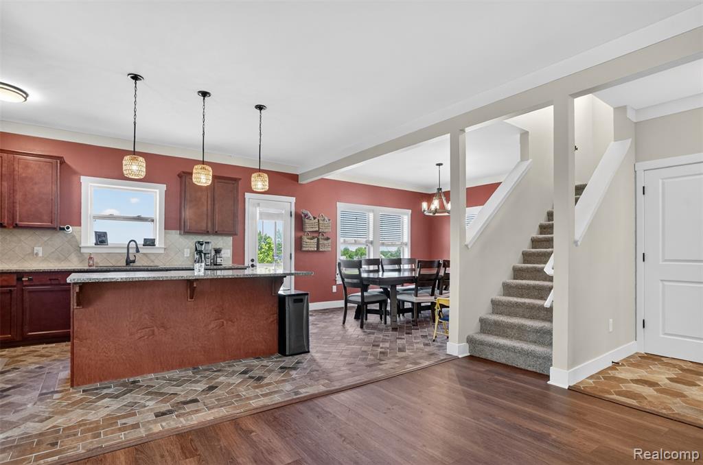 3524 Amber Oaks Drive, Howell, MI 48855 — Photo 9