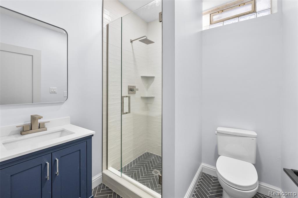 870 Davis Avenue, Birmingham, MI 48009 — Photo 42