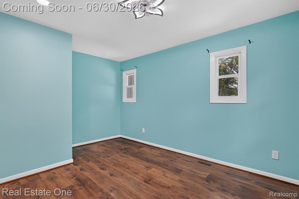904 N Park Street, Highland, MI 48356 — Photo 30
