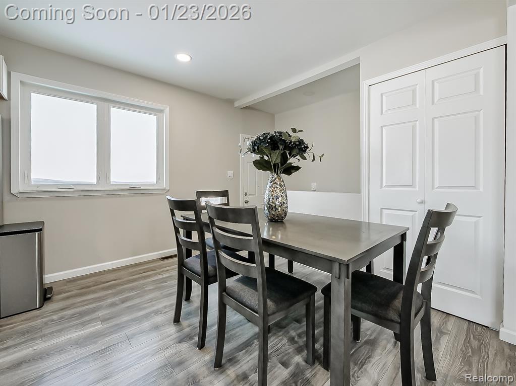 8170 Gerald Avenue, Warren, MI 48093 — Photo 6