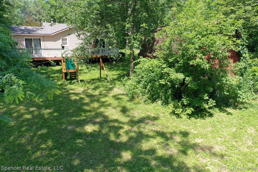 518 Alfred Court, Ortonville, MI 48462 — Photo 13