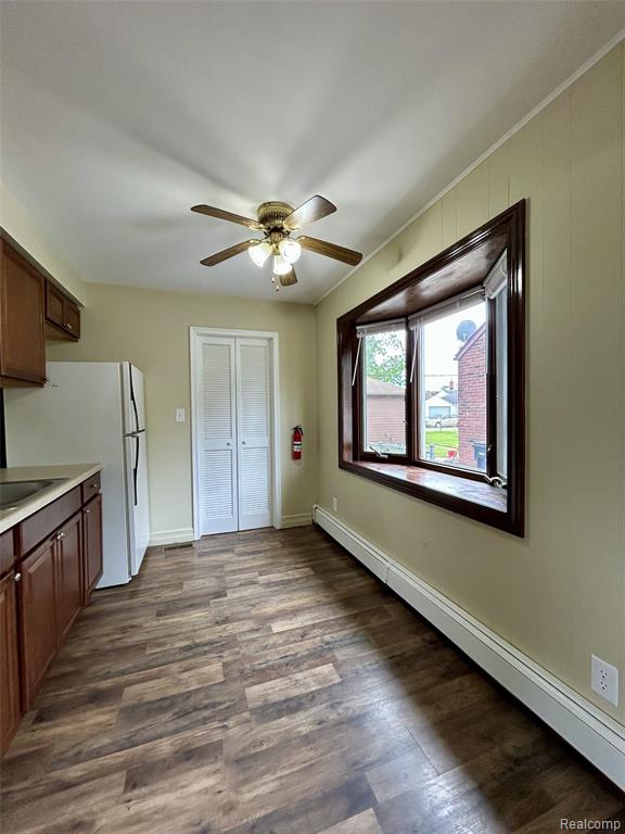 555 Antoine Street, Wyandotte, MI 48192 — Photo 7