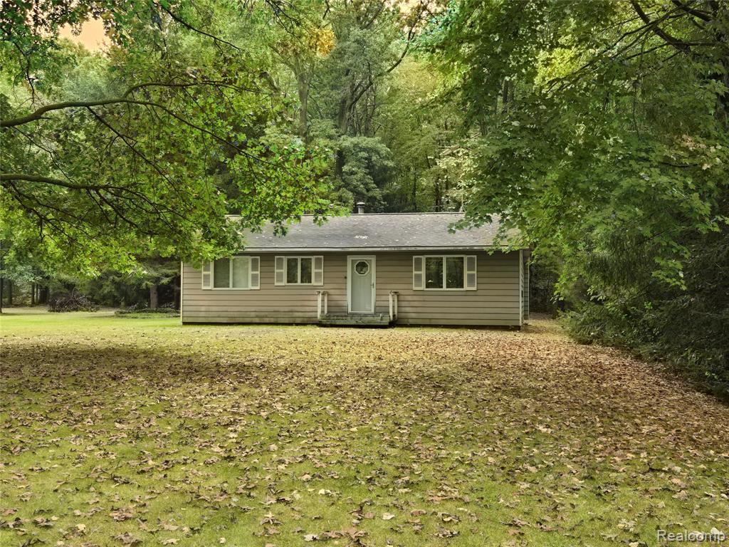 44611 Harris Road, Belleville, MI 48111 — Photo 2