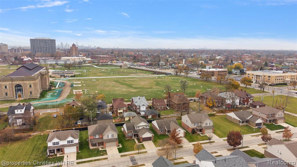 781 Saint Clair Street, Detroit, MI 48214 — Photo 58