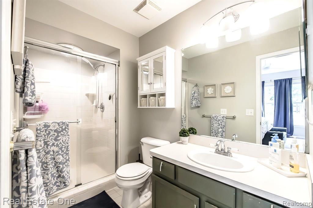 74 Eagle Ridge Road, Lake Orion, MI — Photo 23