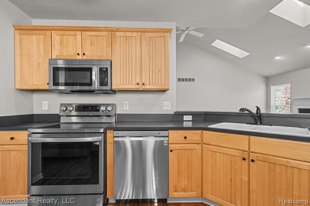 63172 W Charleston Drive, 56, Washington, MI 48095 — Photo 12