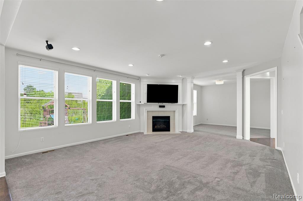49894 Bloomsbury Lane, Macomb, MI 48044 — Photo 9