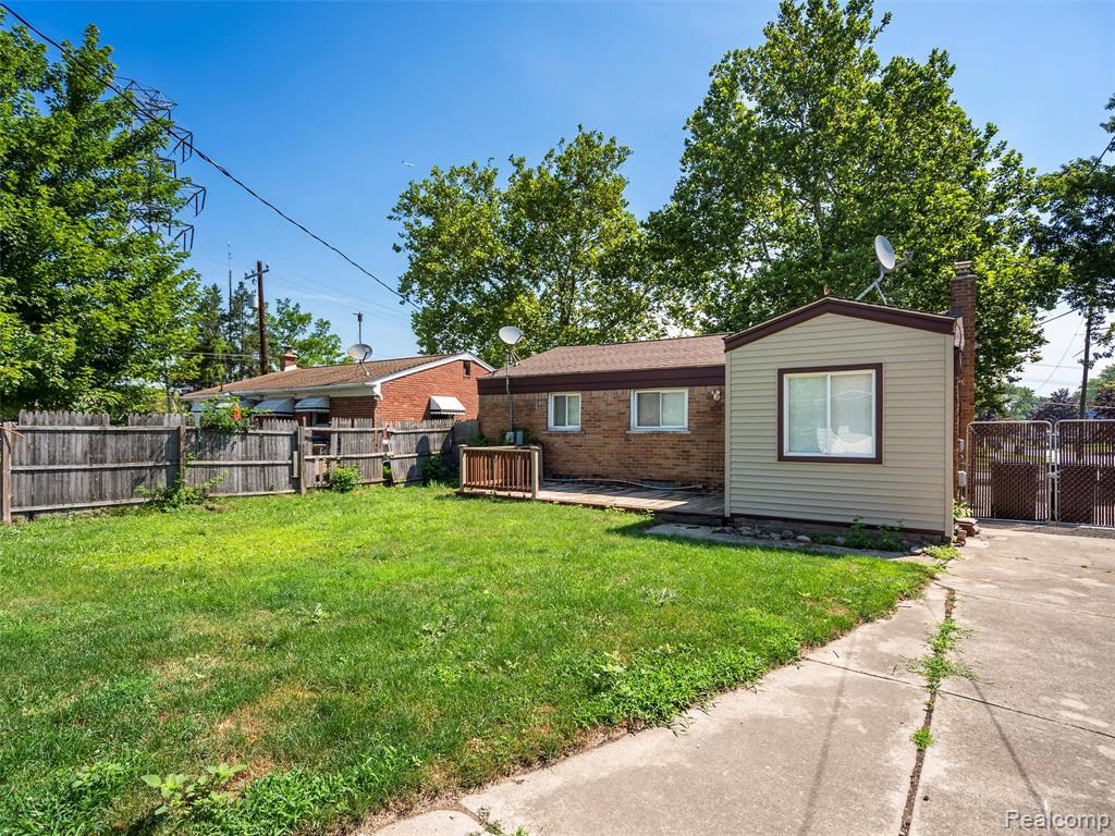 7472 Sloan Street, Taylor, MI 48180 — Photo 27