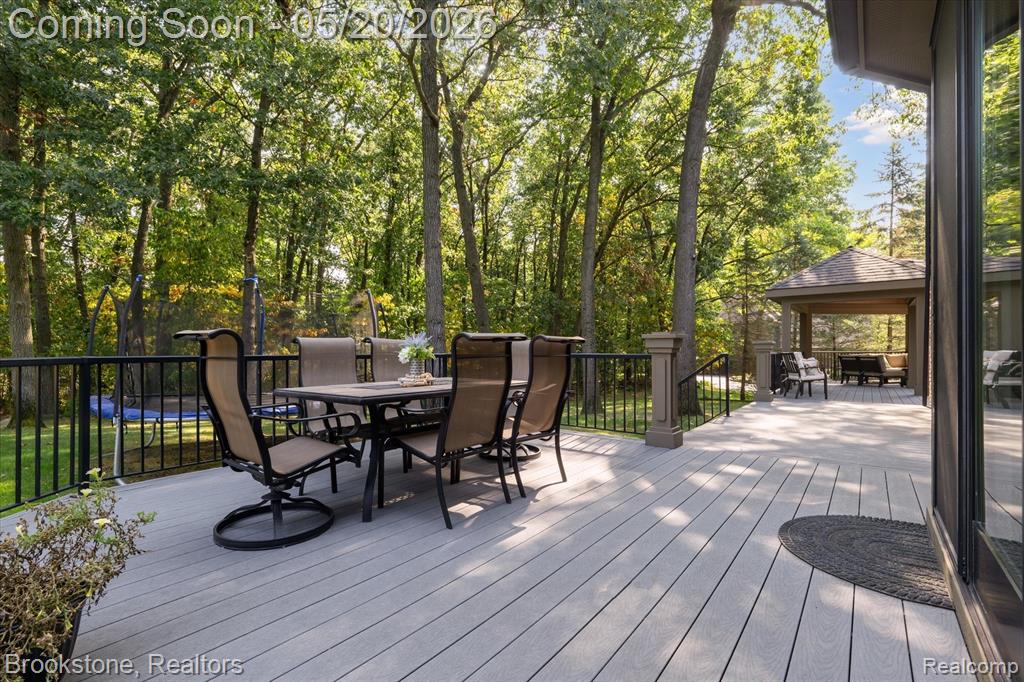 2157 CANTERWOOD, Highland, MI — Photo 11