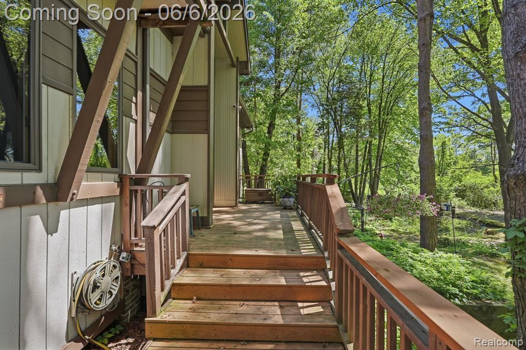 356 Avanti Lane, Highland, MI — Photo 65