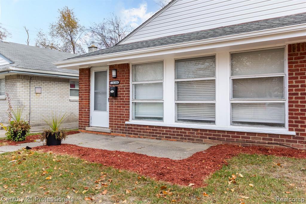 20300 Chapel Street, Detroit, MI 48219 — Photo 4