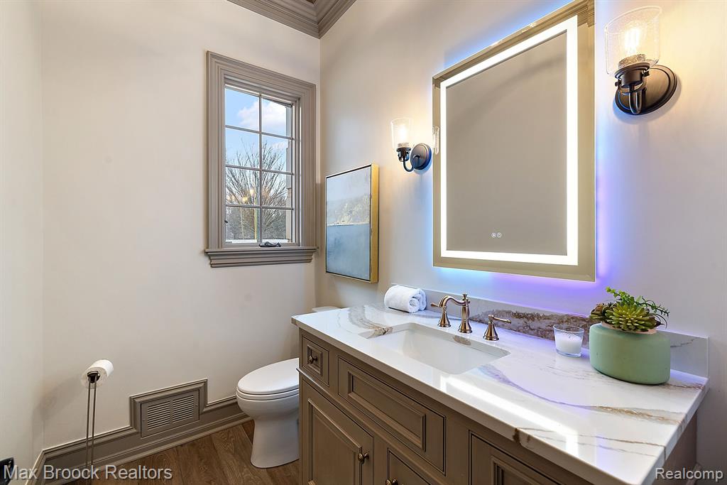 47900 W Nine Mile Road, Novi, MI — Photo 24