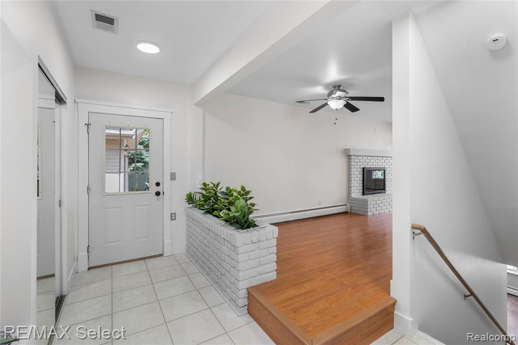 16172 Crest Drive, Linden, MI 48451 — Photo 31