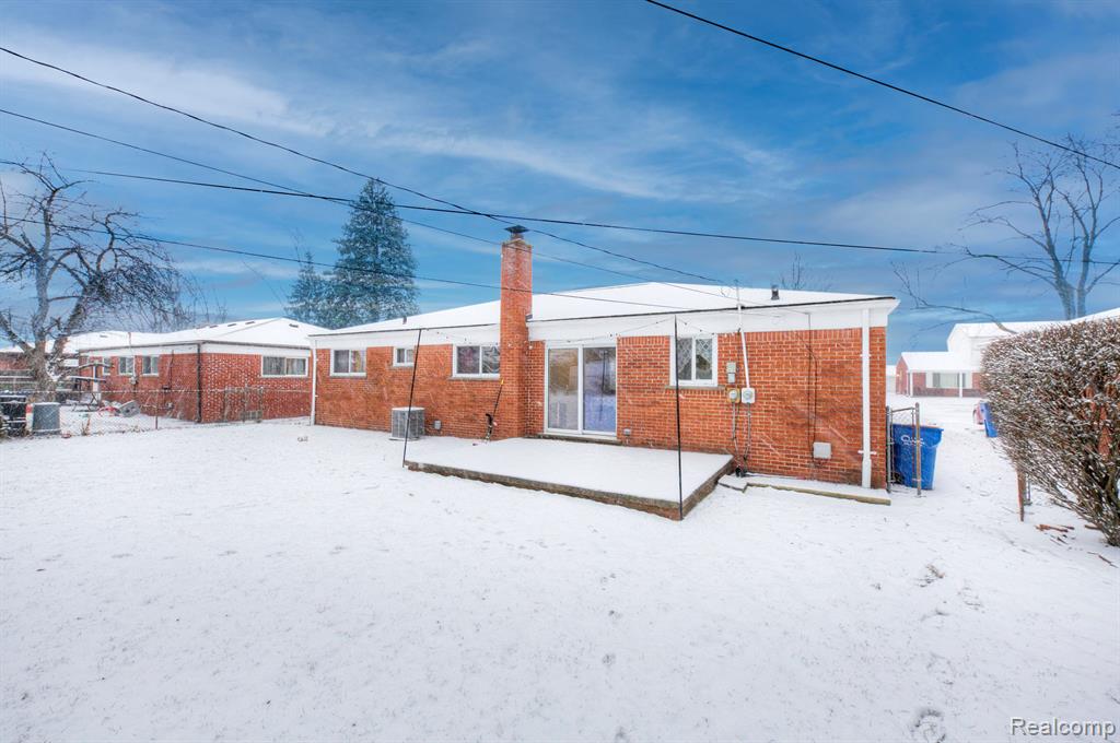 5239 GERALD Street, Warren, MI 48092 — Photo 31